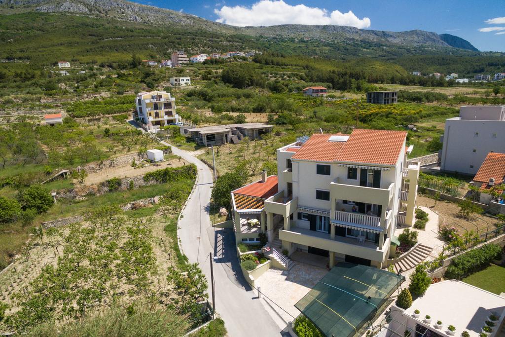 Apartments Leon Подстрана Экстерьер фото