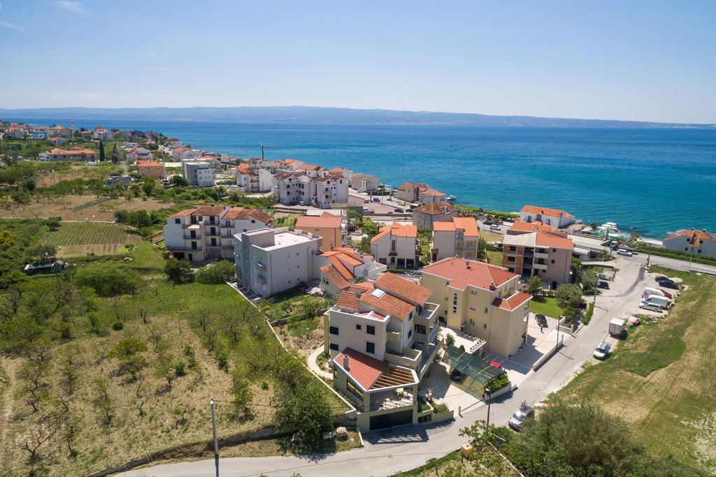Apartments Leon Подстрана Экстерьер фото