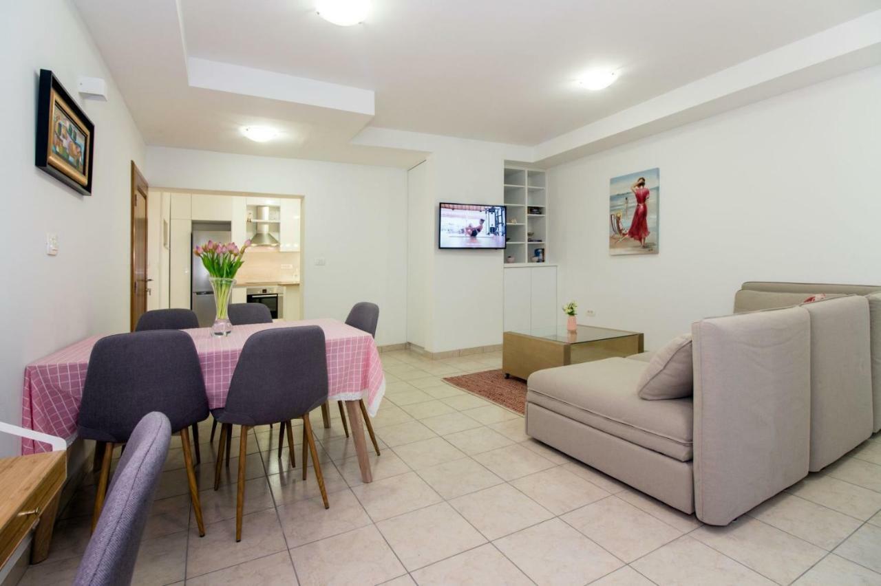 Apartments Leon Подстрана Экстерьер фото